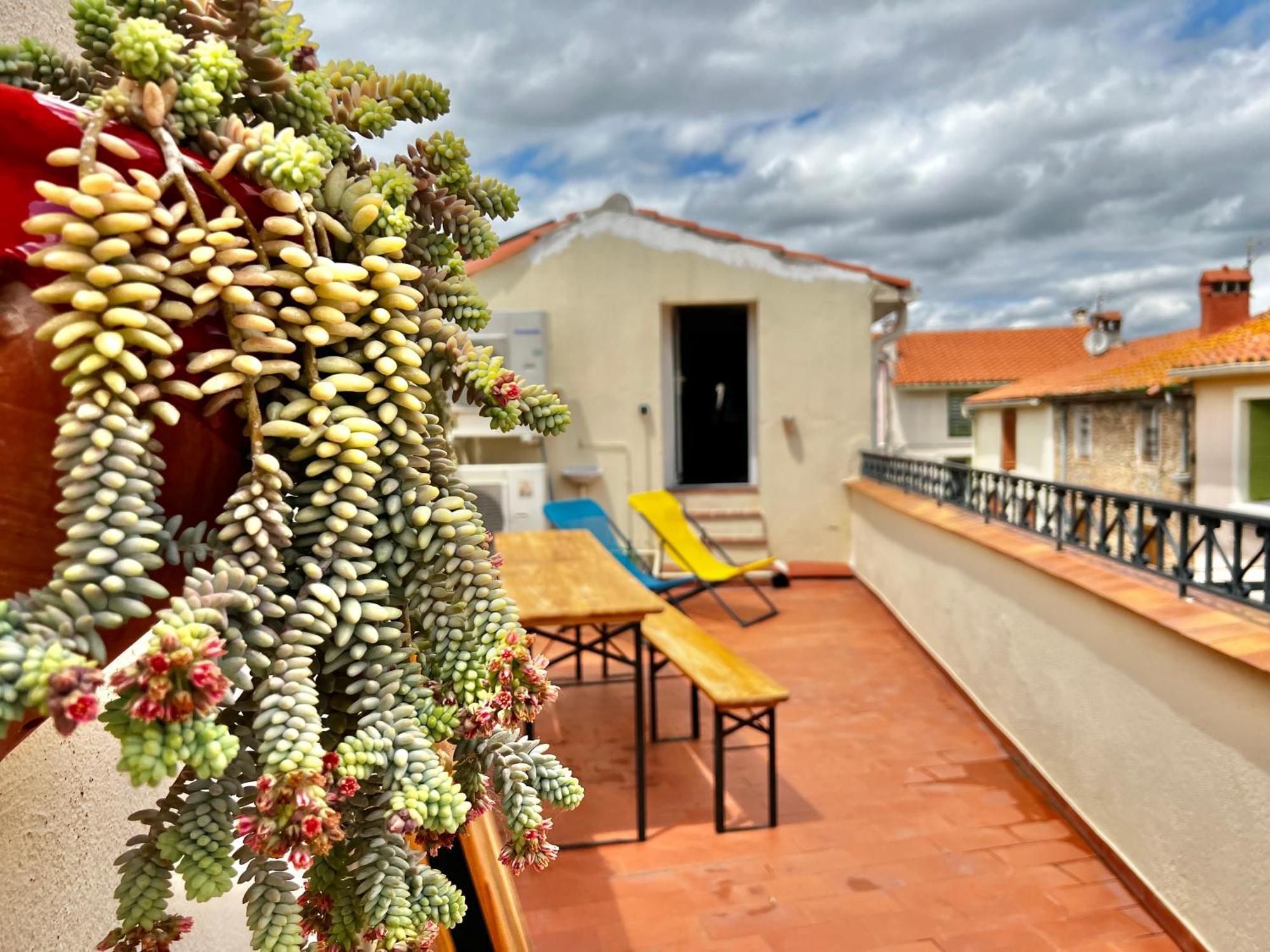 Maison Familiale Bages  Exterior photo
